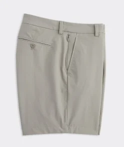 Shorts<Vineyard Vines 7 Inch On-The-Go Shorts Khaki