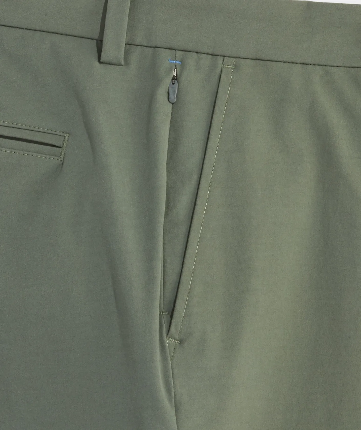 Shorts<Vineyard Vines 9 Inch On-The-Go Shorts Surplus Green