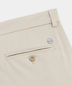 Shorts<Vineyard Vines 8 Inch Textured Performance Breaker Shorts Sand