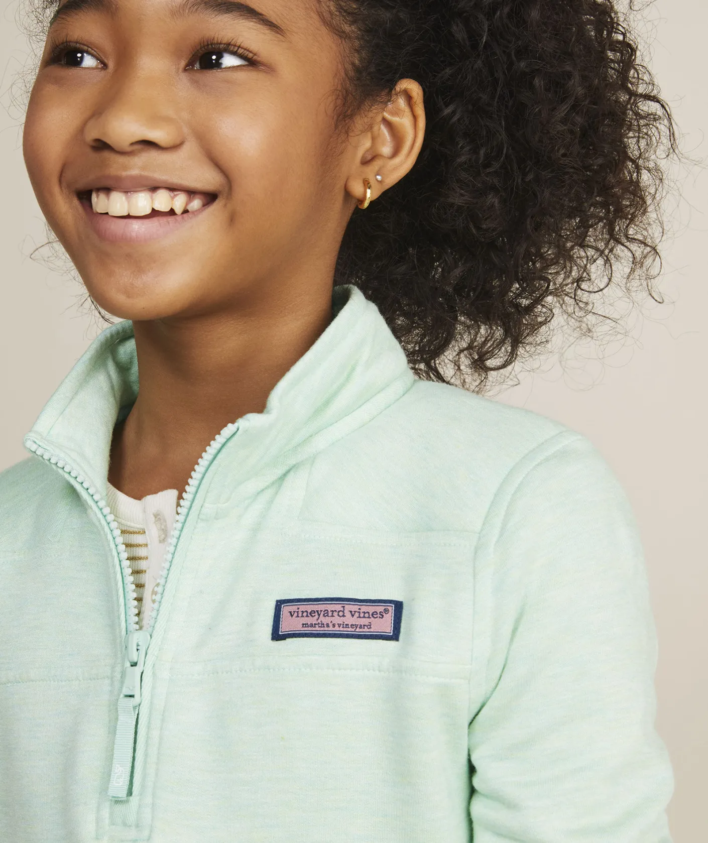 Sweatshirts & Sweatpants<Vineyard Vines Girls' Vintage Whale Graphic Hoodie Long-Sleeve Tee Sweet Taffy
