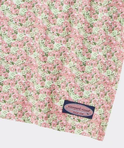 Mens|Shoes & Socks<Vineyard Vines Whale Flag Embroidered Foam Flip Flops Cypress