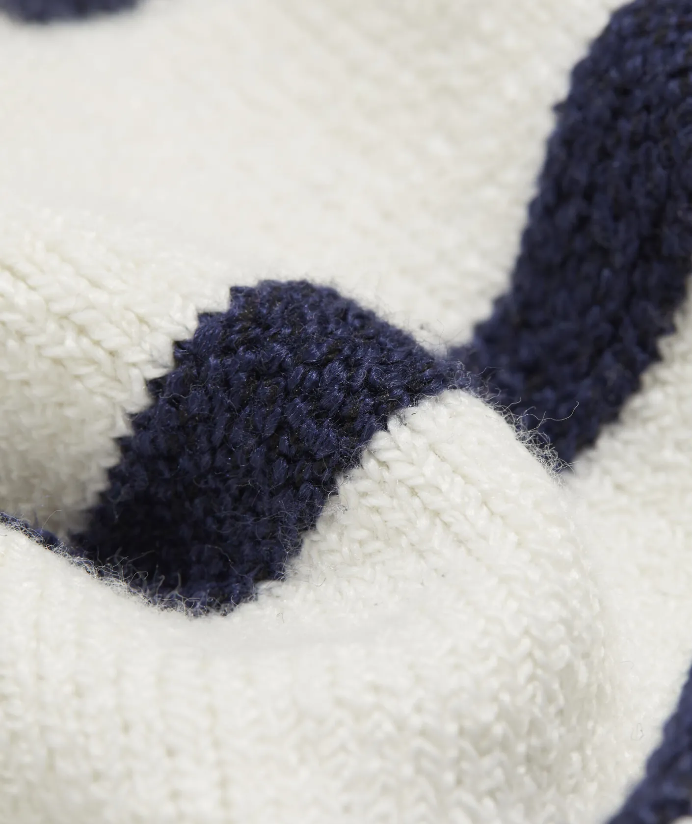Shoes & Socks<Vineyard Vines Women's Stubbs & Wootton Embroidered Toile Slippers Toile - Rum Runner